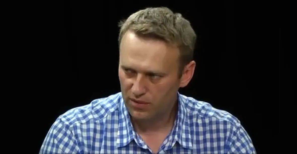 Ruská policie vtrhla do bytu opozičního vůdce Navalného
