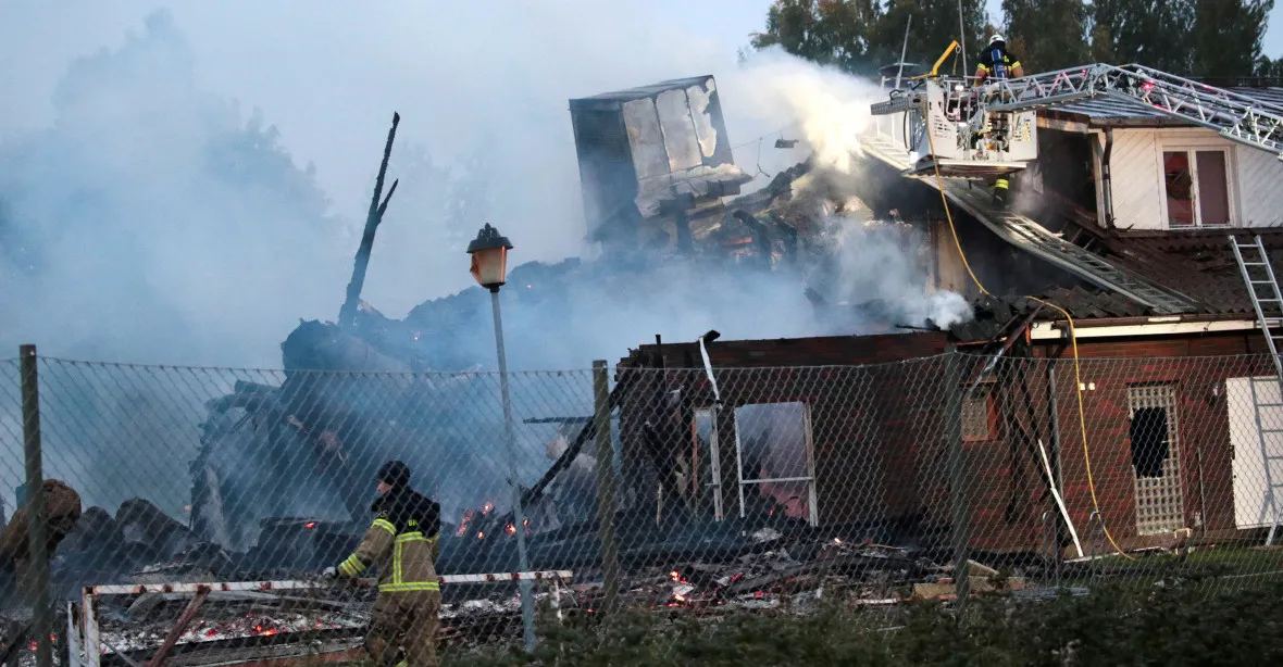 Žhář ve Švédsku zapálil mešitu