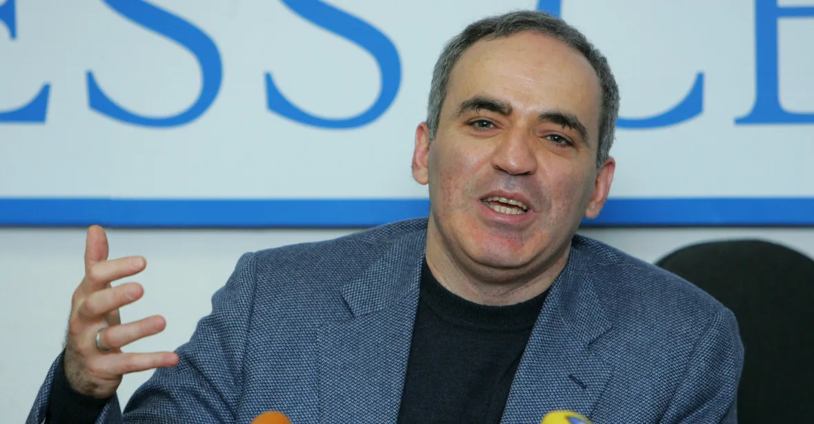 Putin není šachista, jenom blufuje, říká Kasparov