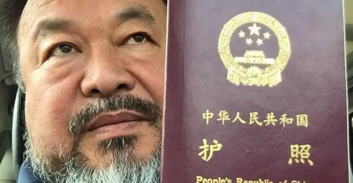 Aktivista Aj Wej-wej nedostal vízum do Británie. Prý je kriminálník