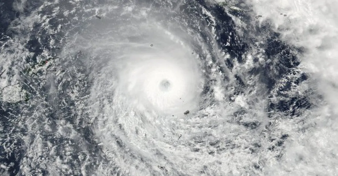 Mohutná tropická bouře pustošila Fidži