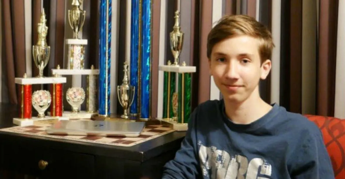 Fenomenální úspěch 14letého Čecha: vyhrál v USA šachový šampionát
