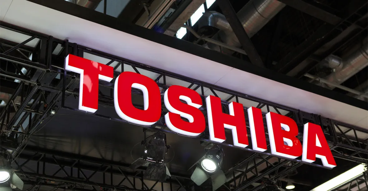 Toshiba chce prodat svou čipovou divizi skupině vedené fondem Bain