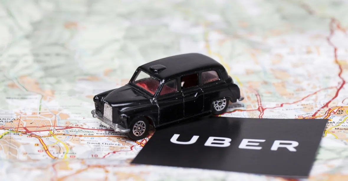 Uber přijde o londýnskou licenci, ohrožuje podle úřadu bezpečnost
