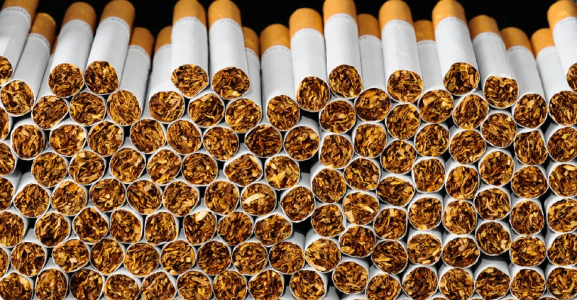 Tabákové společnosti Philip Morris vzrostl zisk o čtvrtinu na 1,6 miliardy korun