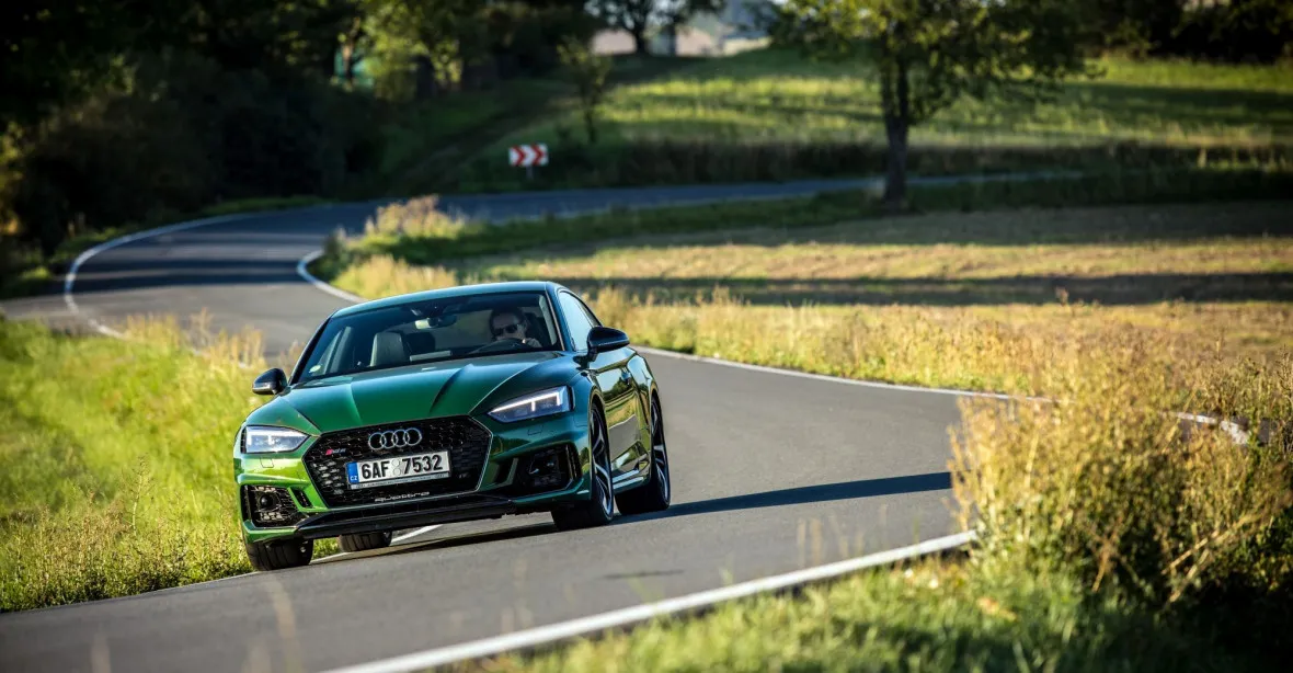 Audi RS5: Jako skalpel máslem