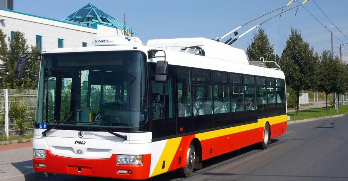 Škoda Electric dodá do Hradce Králové devět trolejbusů za 120 miliónů