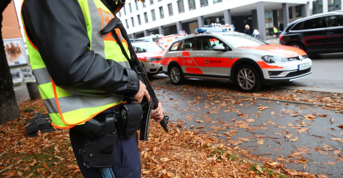 V Mnichově útočil s nožem zřejmě psychicky narušený německý občan