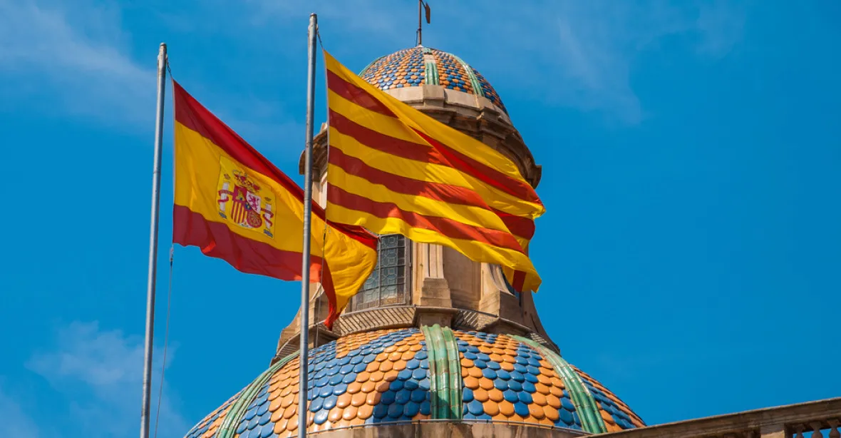 V Barceloně demonstruje milion lidí za jednotu Španělska