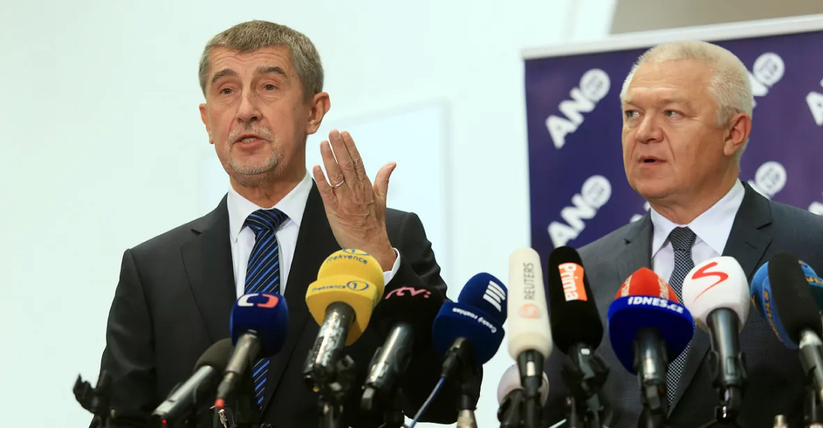 Poslanecký výbor opět řeší Čapí hnízdo a vydání šéfů ANO ke stíhání