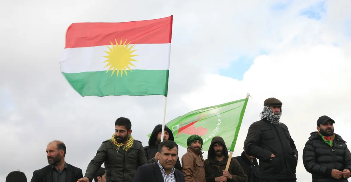 Držíme v zajetí 4000 islamistů, tvrdí kurdské milice v Iráku