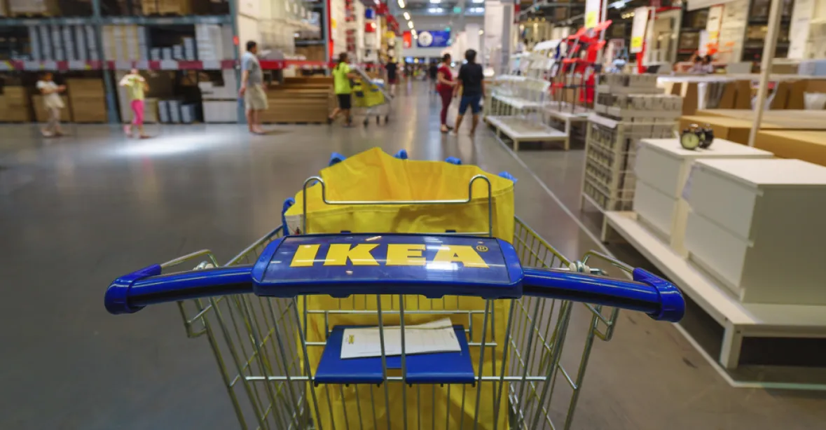 Dvojice špatně naskenovala zboží v IKEA, skončila ve vazbě