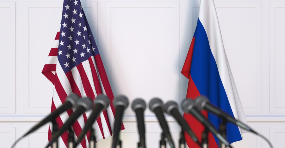 Moskva obvinila USA z pronásledování ruských novinářů