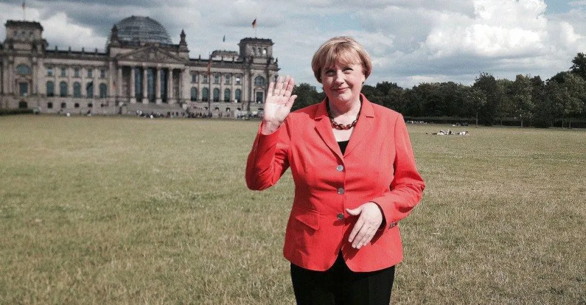 Imitátorka Merkelové je unavená a těší se na víc klidu. Má i strach, z nenávisti k migrantům