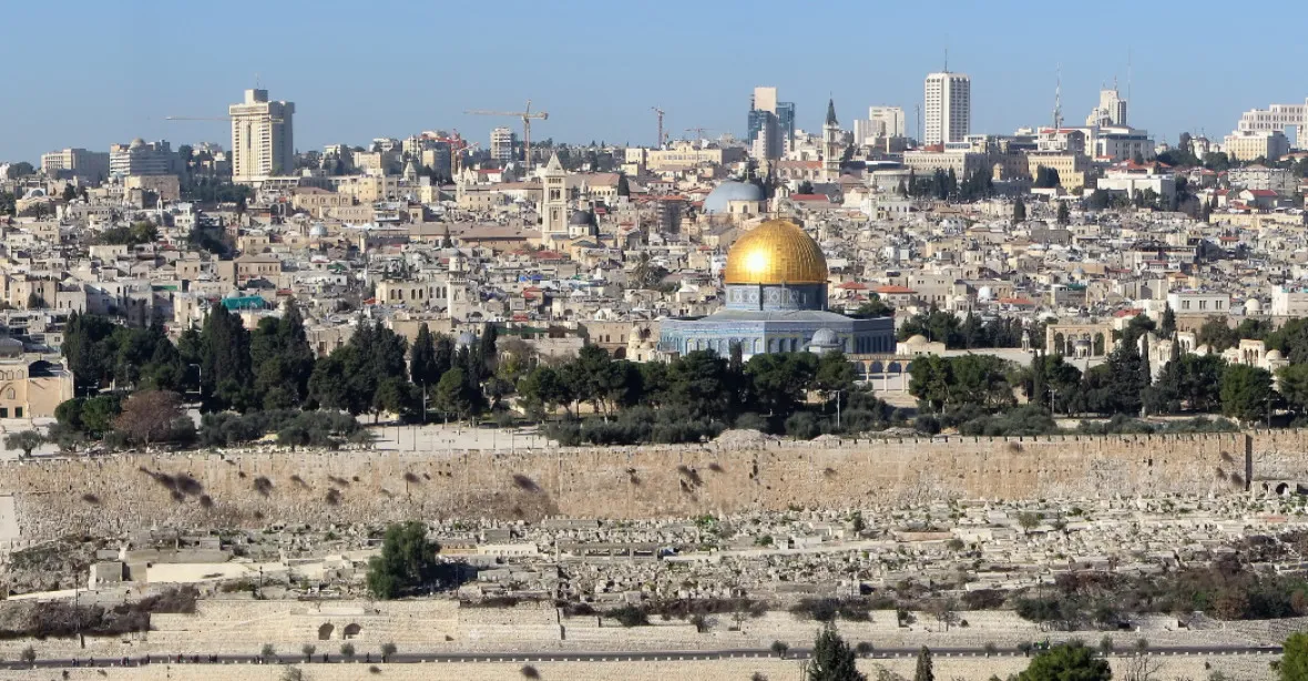 Nepřesouvejte ambasádu do Jeruzaléma, vyzývá Liga arabských států Česko