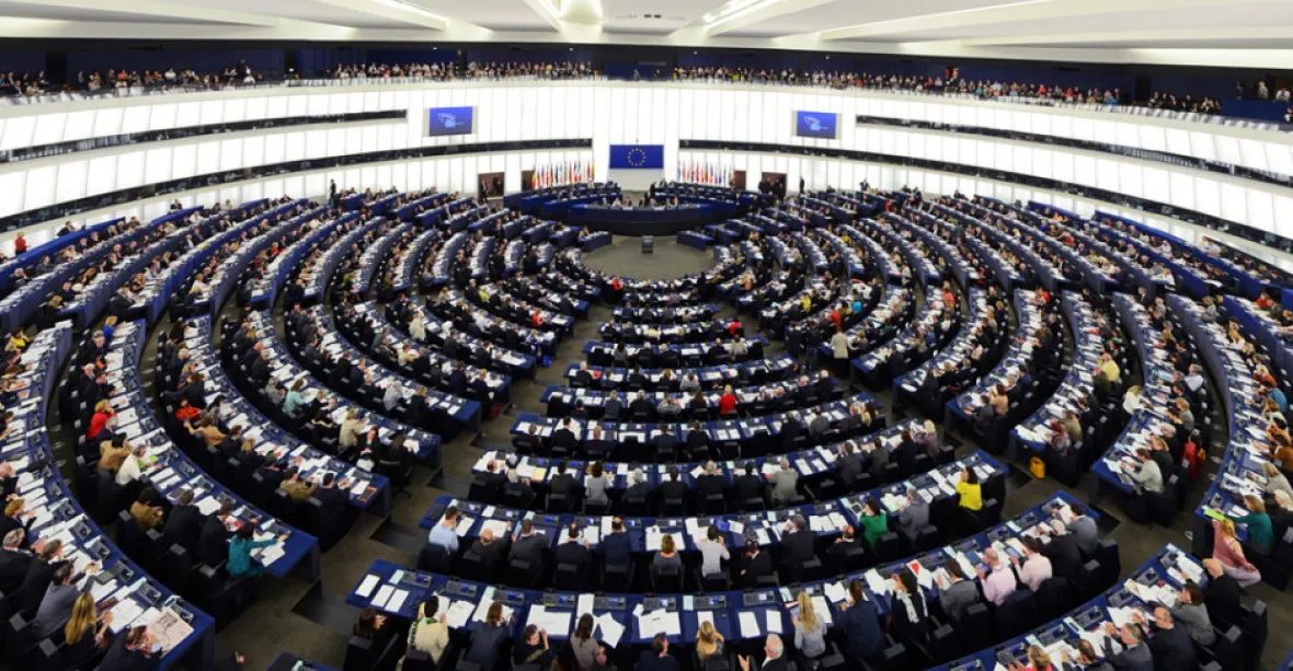 Letošní zkouška politické scény  –  boj o křesla v europarlamentu