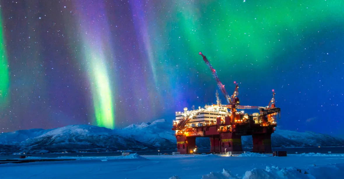 Norský státní fond mění strategii, chce omezit závislost na ropě. Z fondu se zaplatí důchody
