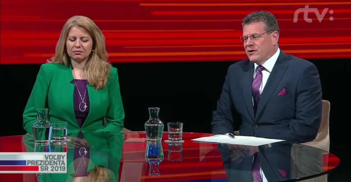 VIDEO: Homosexualita, křesťanství, média... Šefčovič se už v první TV debatě vymezil vůči Čaputové