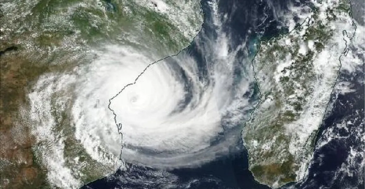 Cyklóna Idai má v Mosambiku, Zimbabwe a Malawi přes 180 obětí, stovky se pohřešují
