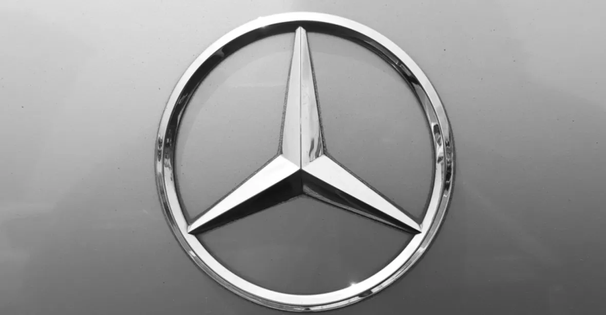Daimler zřejmě prodá polovinu divize Smart čínské Geely
