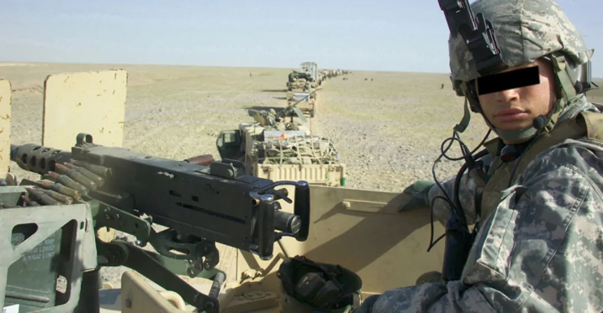 Čtyři mrtví po útoku na americký vojenský konvoj v Afghánistánu