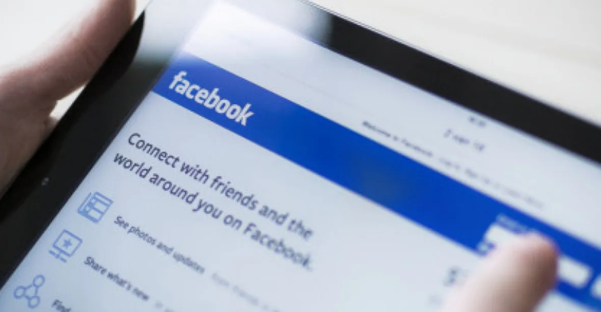 Moskevský soud pokutoval Facebook, Rusko chce znát umístění osobních dat uživatelů