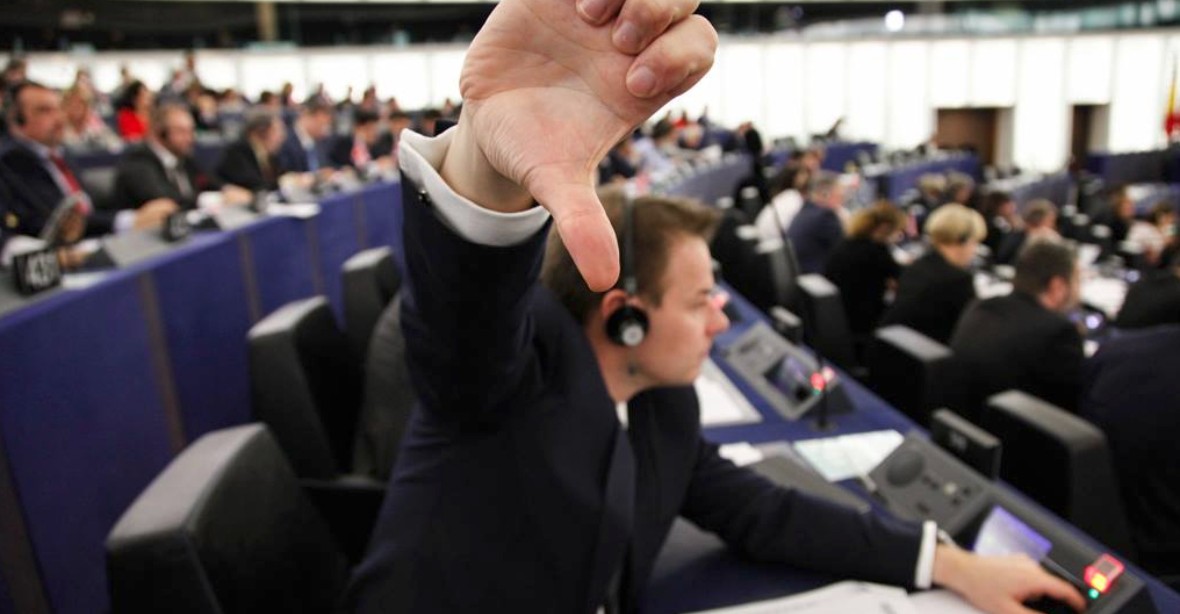 Čeští europoslanci jsou druzí nejvlivnější, říká bruselská analýza
