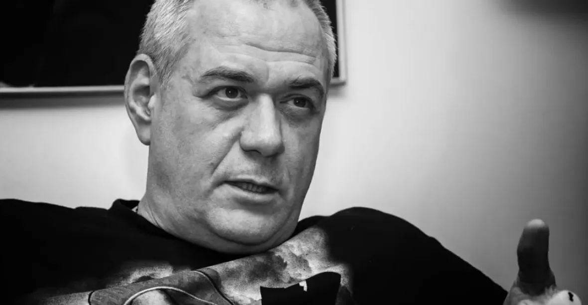 Ruský novinář Dorenko mohl být otráven. Zemřel ve čtvrtek při pádu z motocyklu