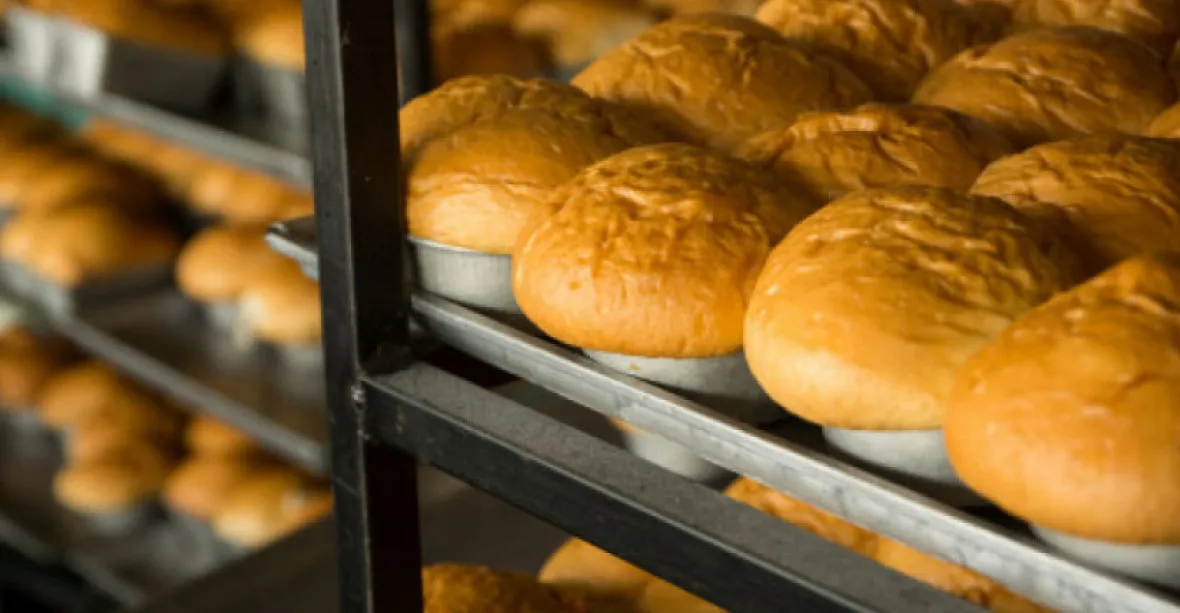 Penam se zbavuje kvůli nařízení ÚOHS části pekáren s tržbami za půl miliardy