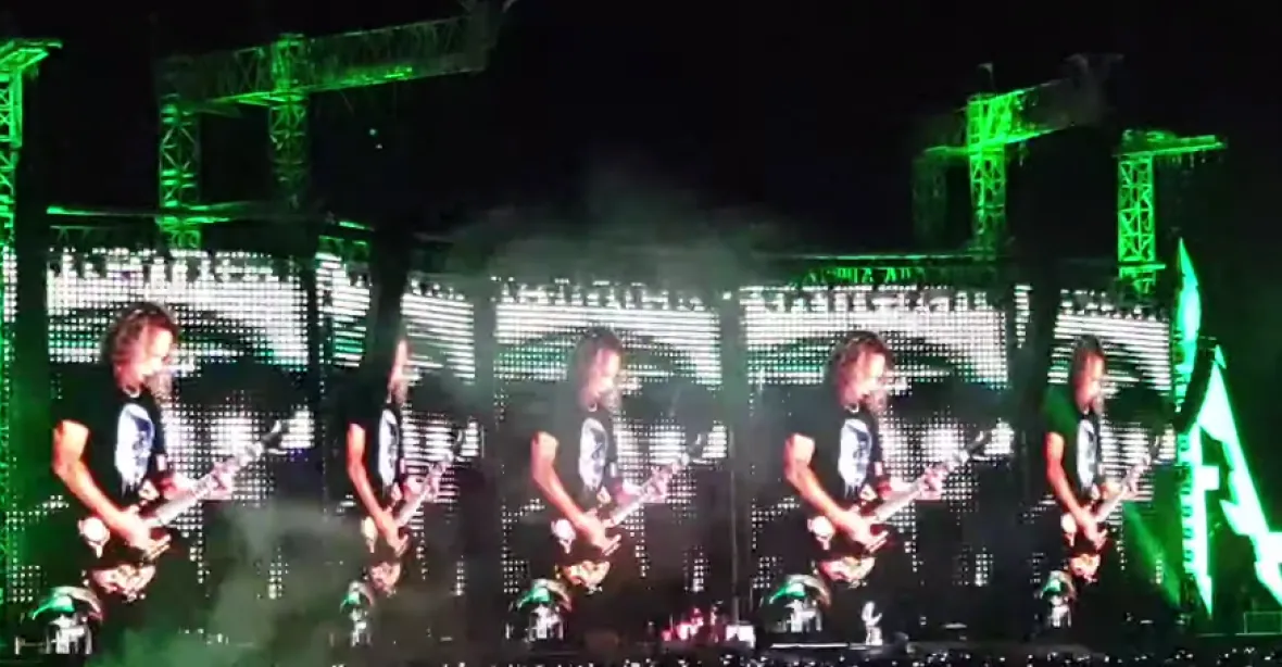 Metallica si po roce opět střihla i Jožina. Na koncert dorazilo přes sedmdesát tisíc fanoušků