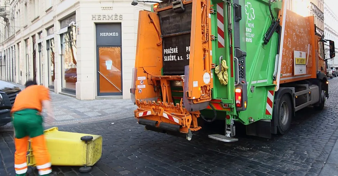Praha o 30 procent zdraží svoz komunálního odpadu, zavede bioodpad