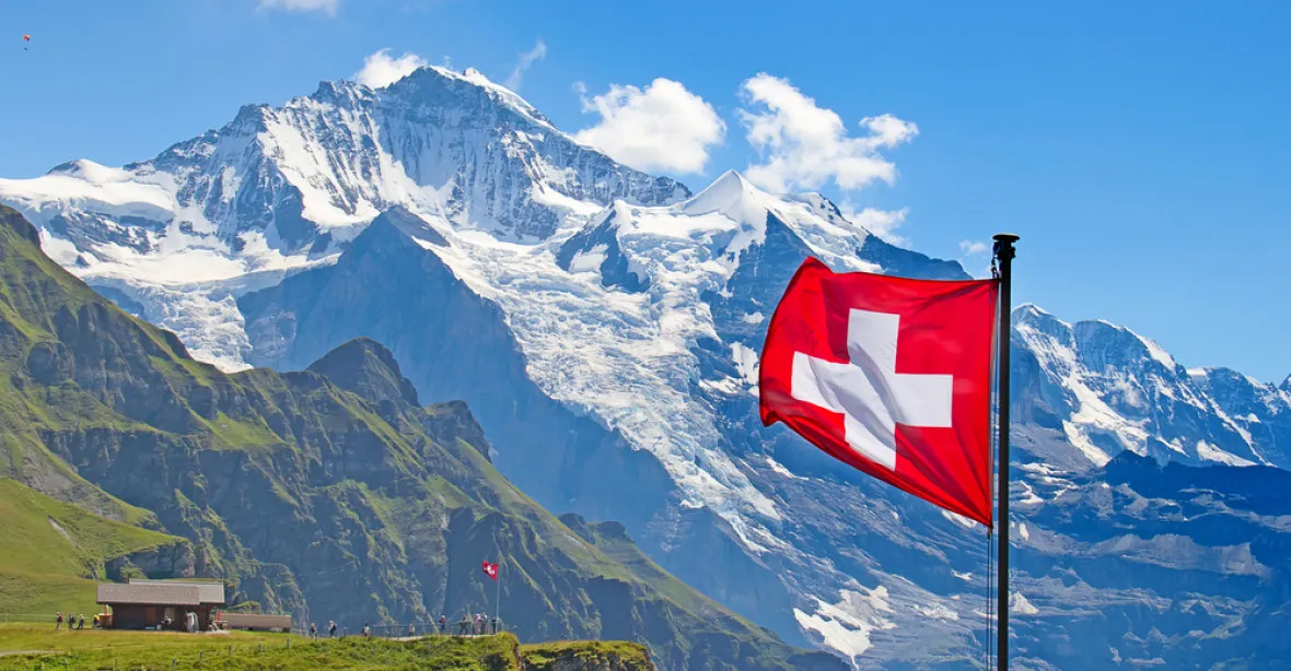Volby ve Švýcarsku vyhrála lidová strana. Výrazně posílili zelení