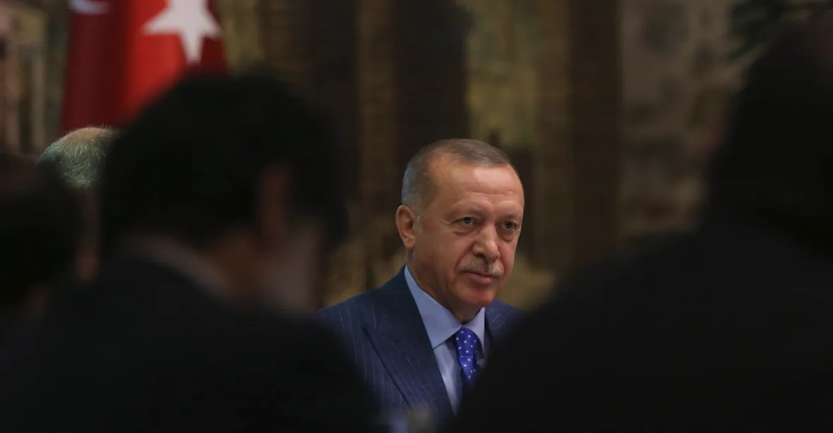 Turecko opustí Sýrii až to udělají ostatní země, řekl Erdogan