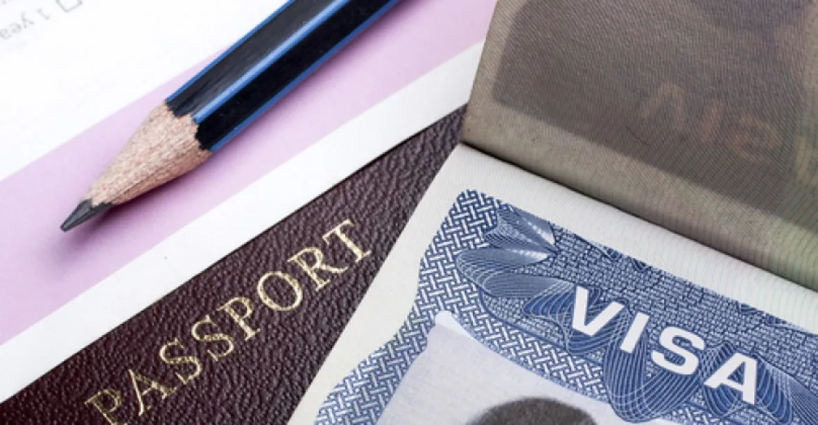 Proč z víz pro Vietnamce není větší skandál?