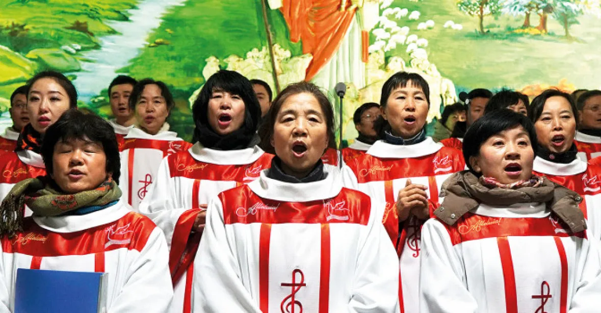Čínští křesťané po 4 letech v táboře: vnitro má opět na stole jejich žádosti o azyl