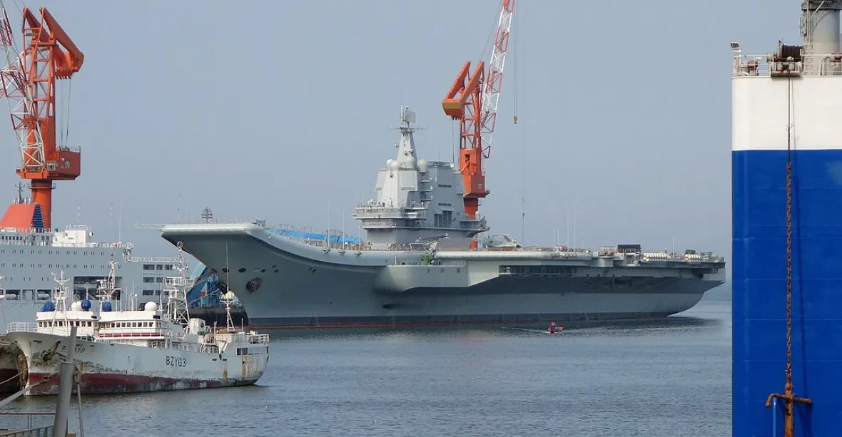 USA by neměly šanci, říká admirál. Čínské námořnictvo dominuje Jihočínskému moři