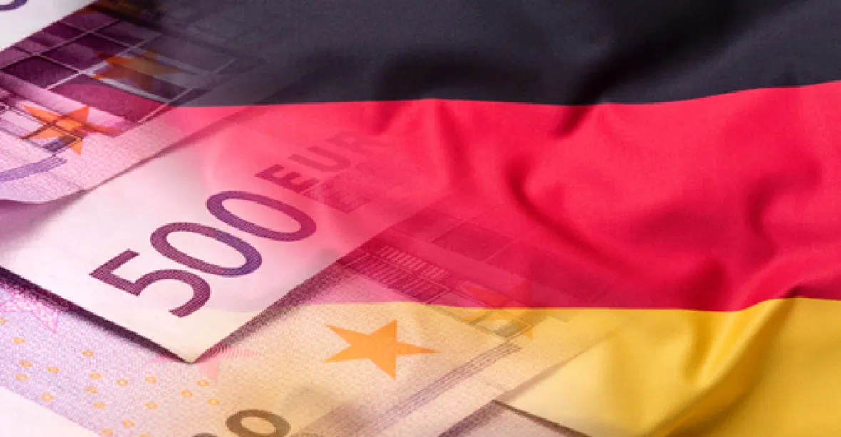 V Davosu tlačí na Němce, aby své obrovské přebytky investovali a podpořili světovou ekonomiku