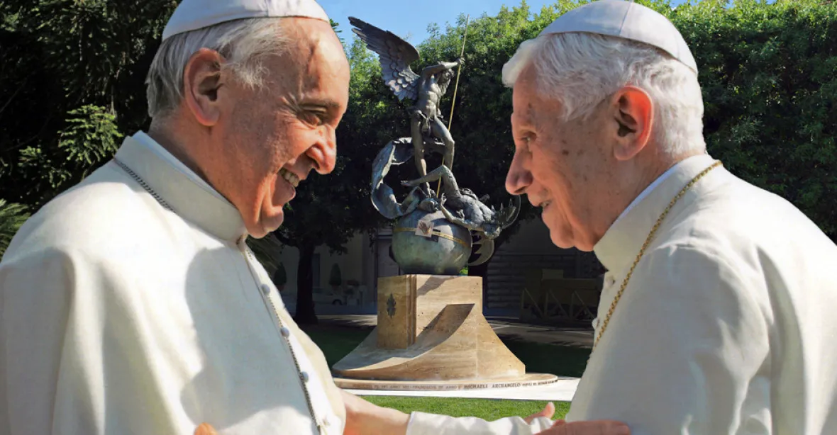 Dva papežové. Jen obraz toho, jak hluboce je církev rozdělená