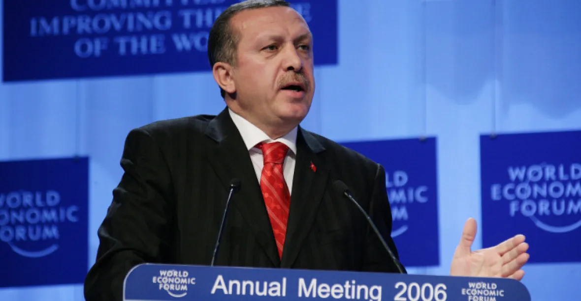 Turecký prezident Erdogan přirovnal řecké pohraničníky k nacistům