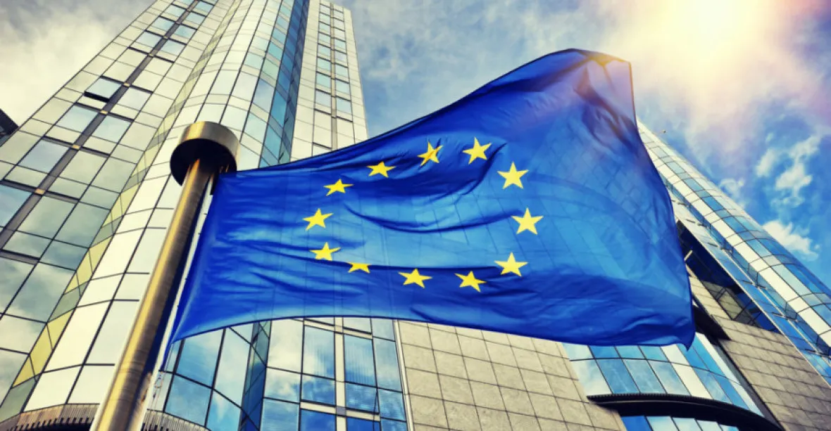 Ne dluhové unii. „Spořivé“ země EU zveřejnily alternativu záchranného fondu, omezené půjčky
