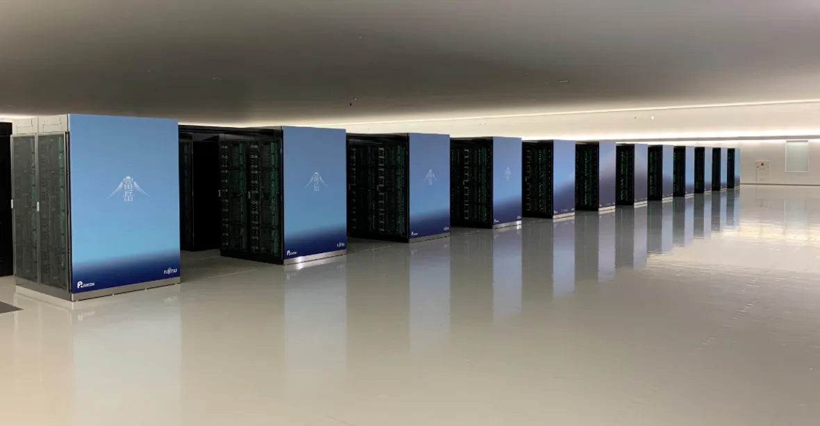 Nový nejvýkonnější superpočítač světa se pustil do boje s koronavirem