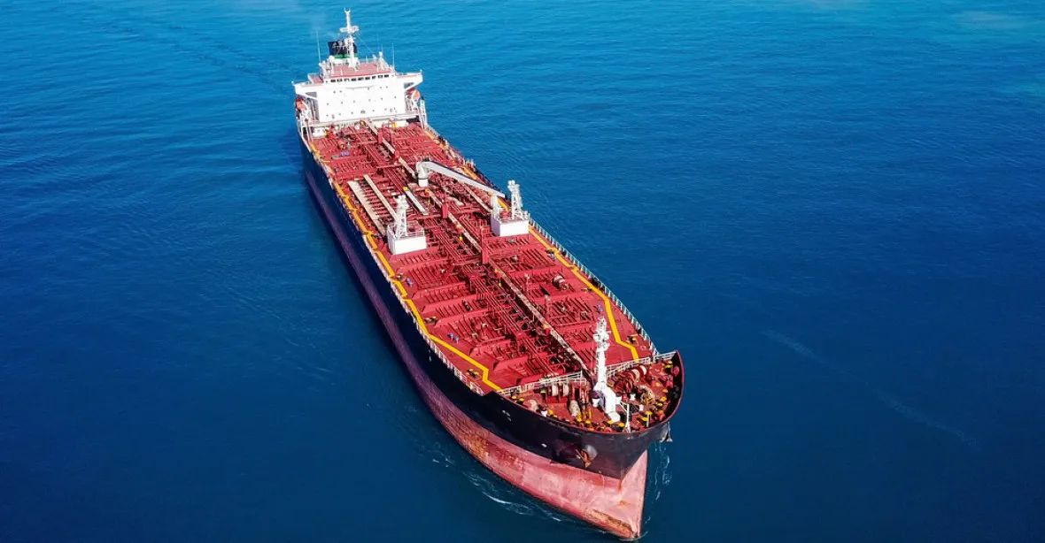 Ekologická katastrofa na obzoru. Opuštěný tanker má trhlinu a může zničit ekosystém Rudého moře