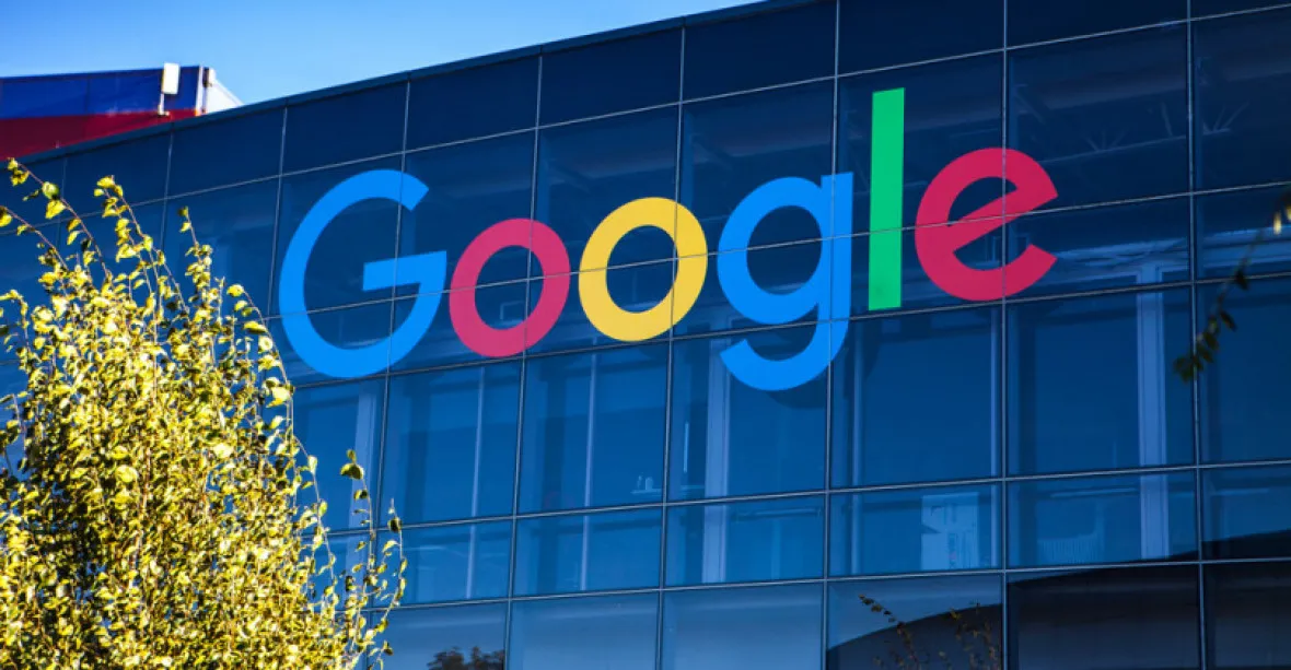 Google prodlužuje home office. Zaměstnance nechá doma více než rok