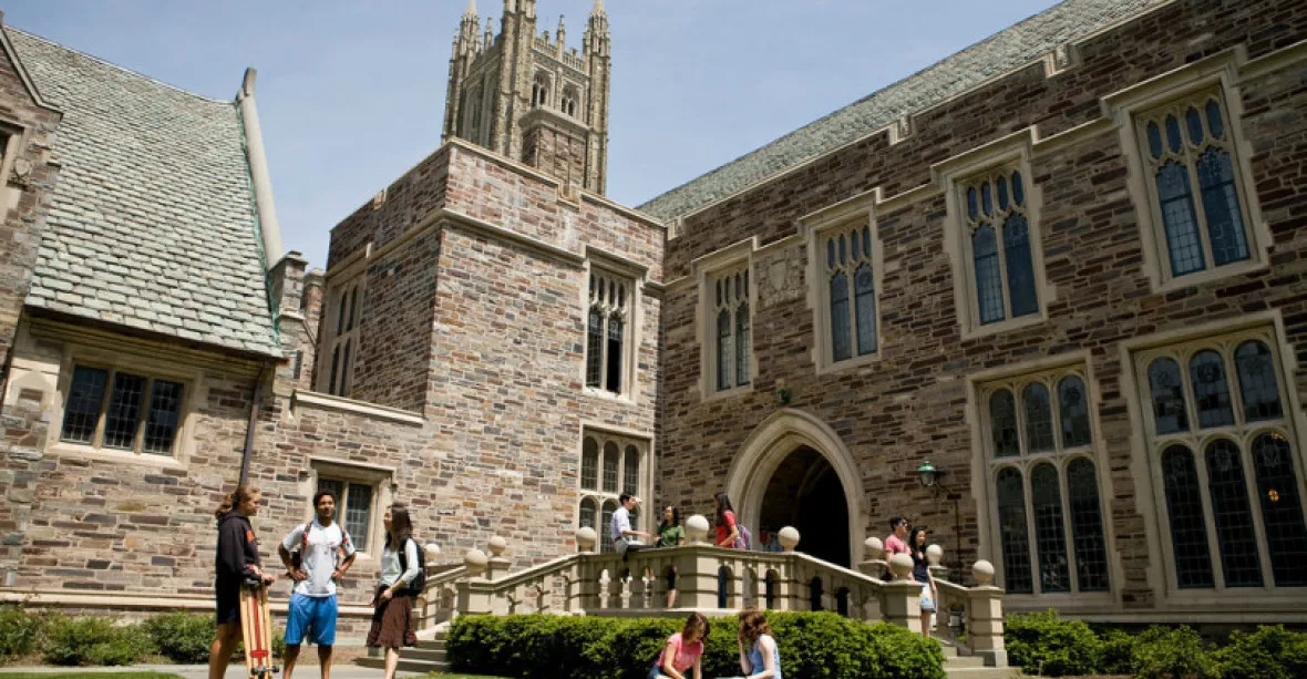 „Rasimus je na Princetonu pevně zakořeněn,“ napsal rektor. Ministerstvo vyslalo inspekci