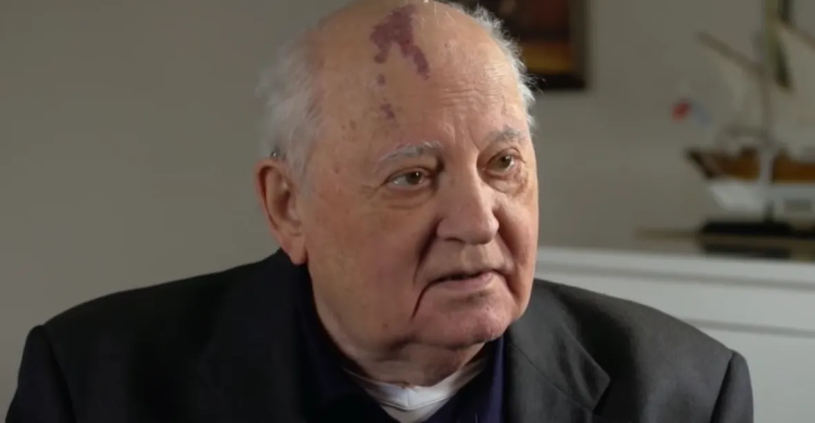 Bývalý prezident Sovětského svazu Gorbačov vyjádřil podporu protestujícím v Bělorusku