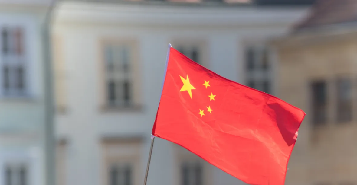 Zneuctění vlajky nebo znaku je trestný čin, Čína zpřísňuje zákon o hanobení symbolů