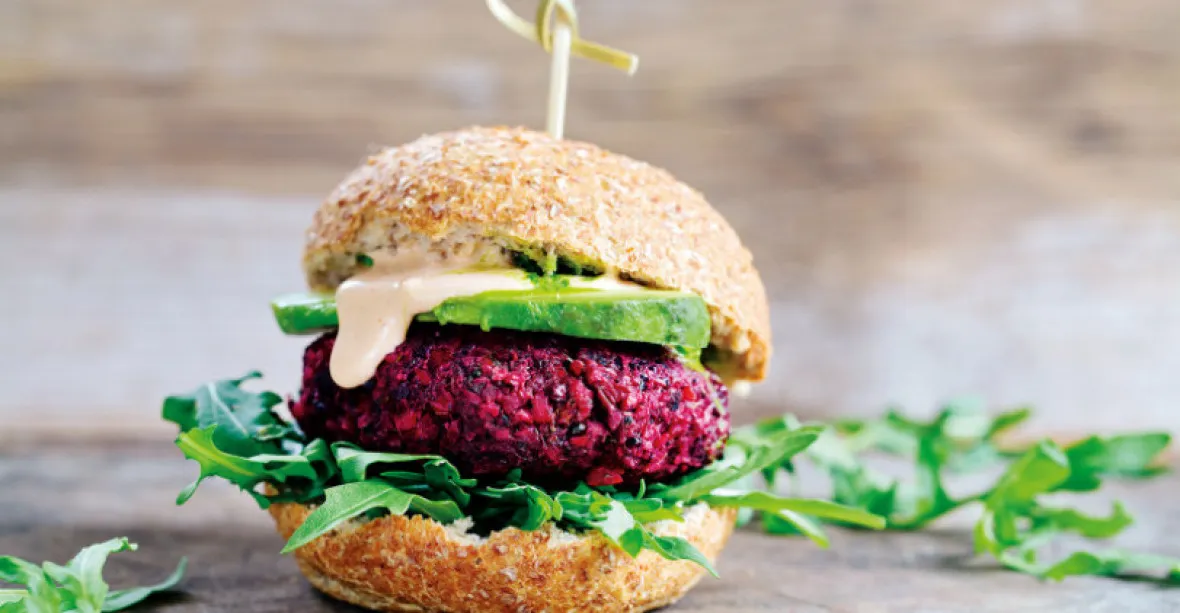 Bitva o maso. Může být hamburger vegetariánský? V EP se tvrdě lobuje