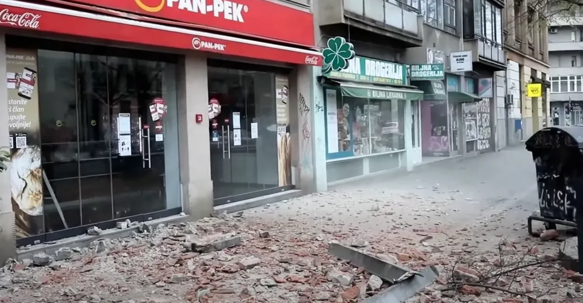Chorvatsko zasáhlo silné zemětřesení, vyžádalo si sedm obětí. Otřesy byly cítit i v Česku
