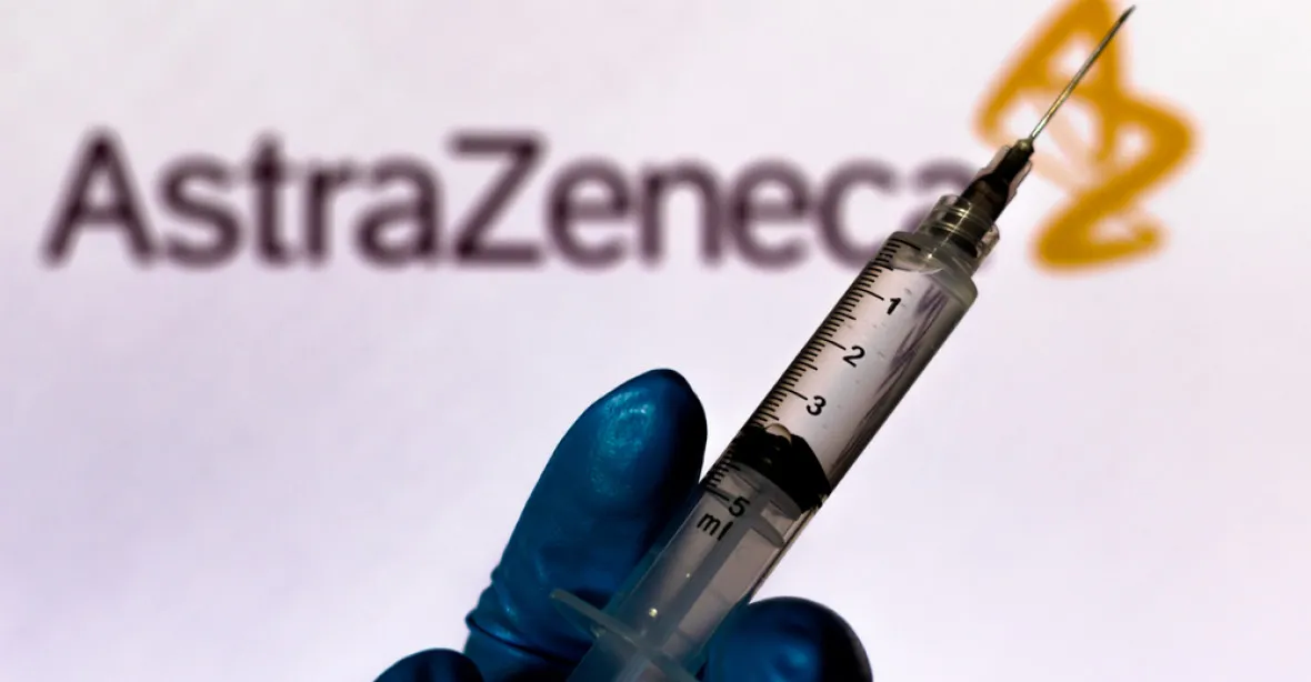Druhou dávku AstraZeneky až po 12 týdnech, má pak přes 80% účinnost, řekl šéf vakcinologů