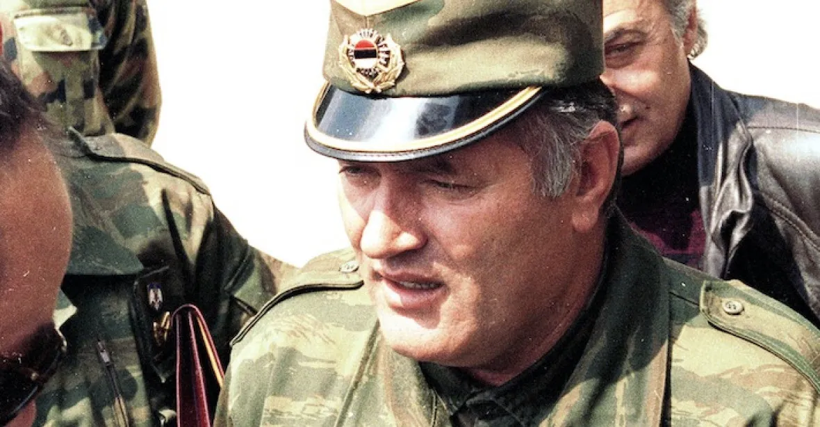 Doživotí pro „bosenského řezníka“ Mladiče. Tribunál smetl odvolání